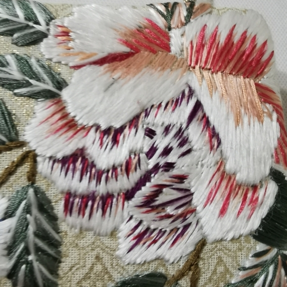 NWT! Accessorize Evening Handbag - Picture 3 of 16